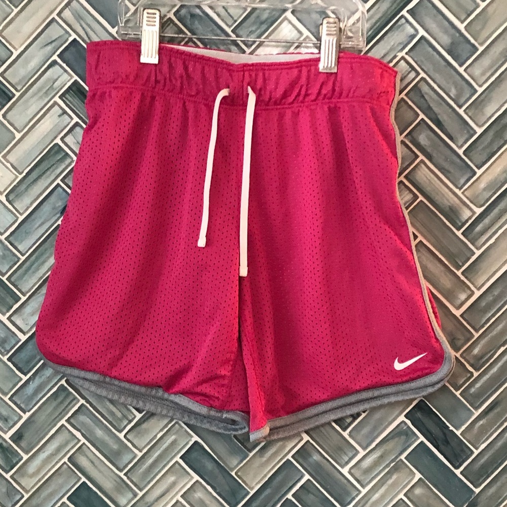 Girls Nike Pink Mesh Athletic Shorts size Medium